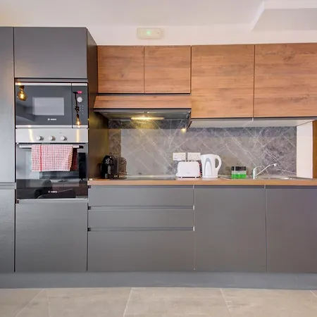 公寓 Kuya 3br Maisonette By Jl