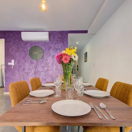 公寓 Kuya 3br Maisonette By Jl *
