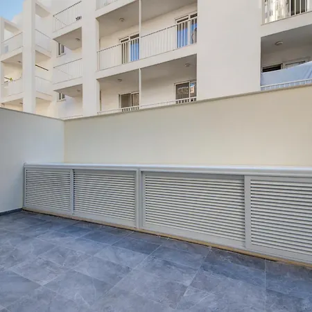 Kuya 3br Maisonette By Jl Appartement