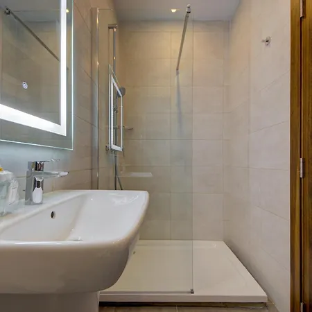 شقة Kuya Maisonette By Haven And Keys Malta Is-Swieqi